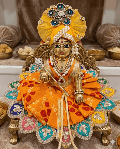Radiant Yellow Bandhani Ladoo Gopal Poshak with Pagri