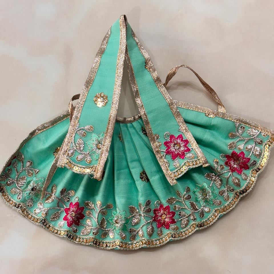 Hariyali Pushpa Vatika Mata Rani Lehenga Patka Set
