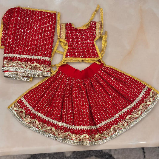 Lal Tejasvi Sona-Laced Durga Lehenga Chunri Set